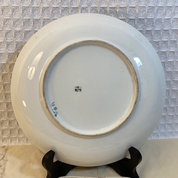 Designer Plate - Picture 2 of 3